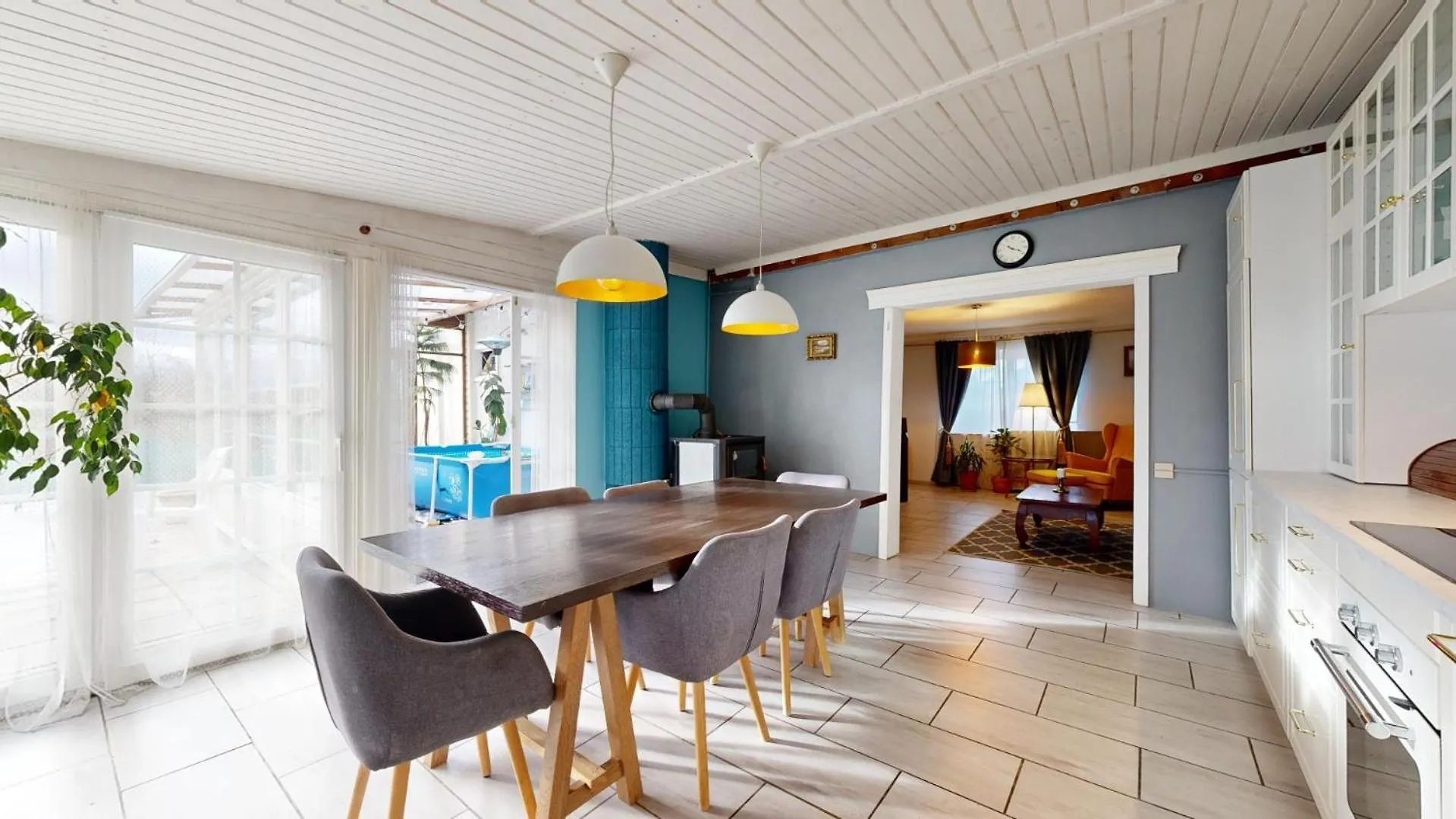 Family Villa In Prag